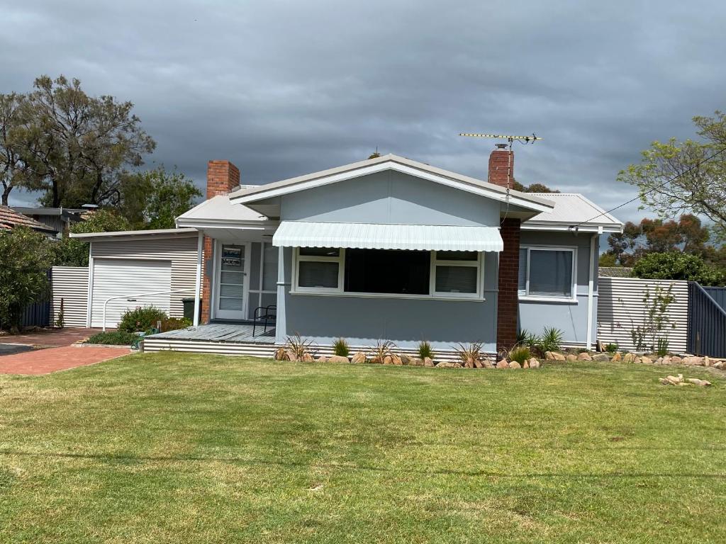 Holiday home The Beach House Busselton, Australia
