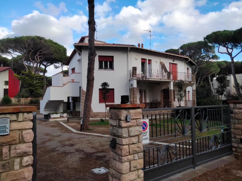 Budova, v ktorej sa apartmán nachádza