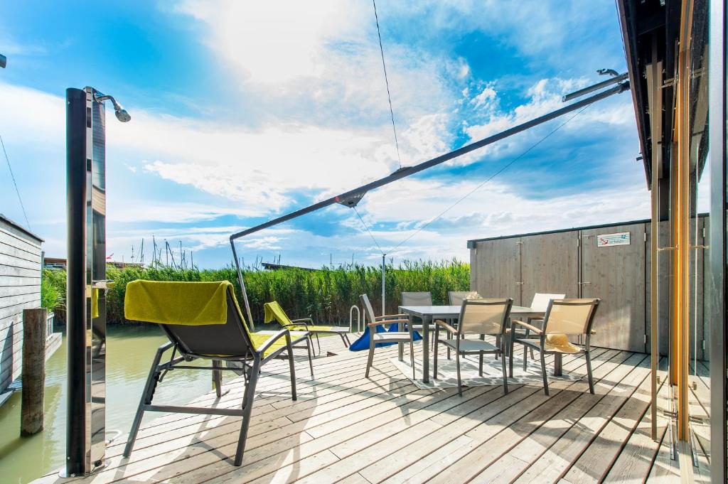 Balkón nebo terasa v ubytování Seehaus LakeSide - Am Hafen