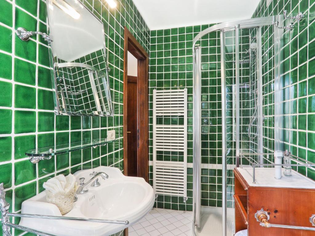 Kúpeľňa v ubytovaní Villa Fonte di Pillo by Interhome