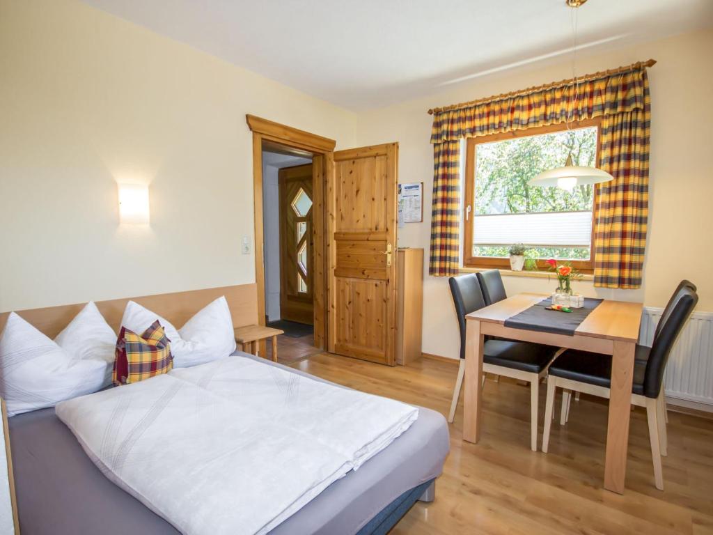 Postel nebo postele na pokoji v ubytování Apartment Venier by Interhome