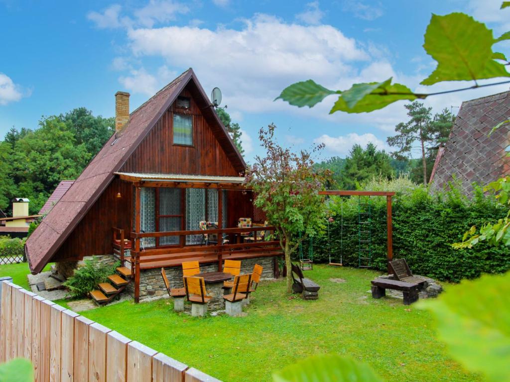 Vonkajšia záhrada v ubytovaní Chalet Dehtáře by Interhome