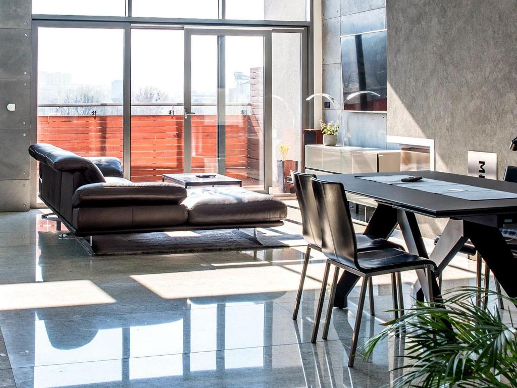 Młyńska 8 Apartament z prywatnym basenem - Deluxe Apartment