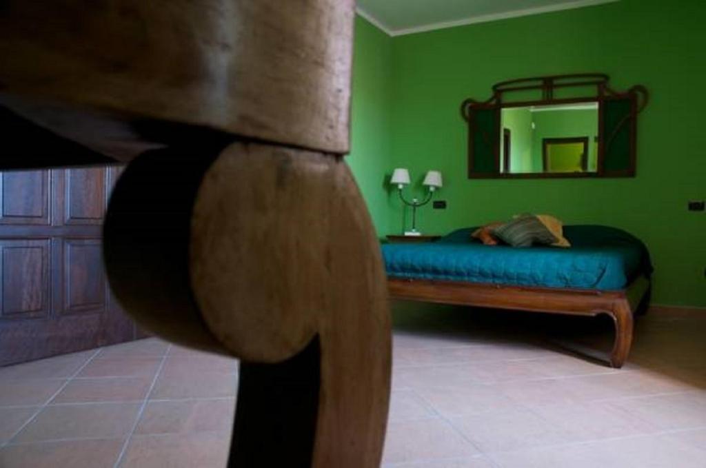 Palazzo Conforti Tree House Resort - Dreibettzimmer