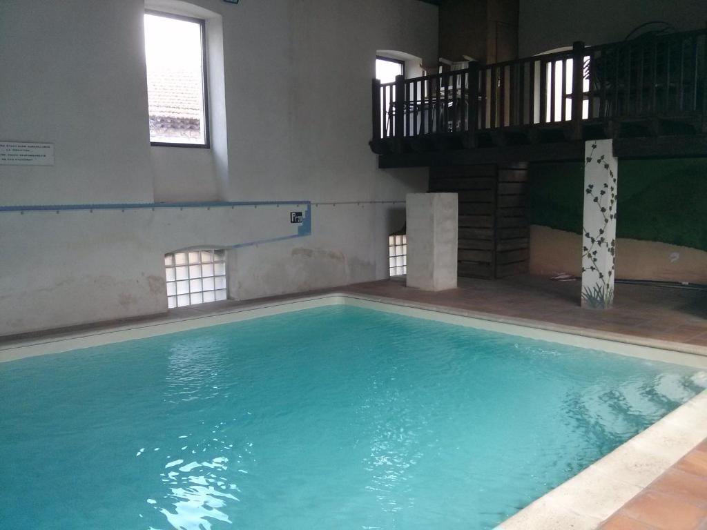 Bazén v ubytování Hotel de l'Europe nebo v jeho okolí