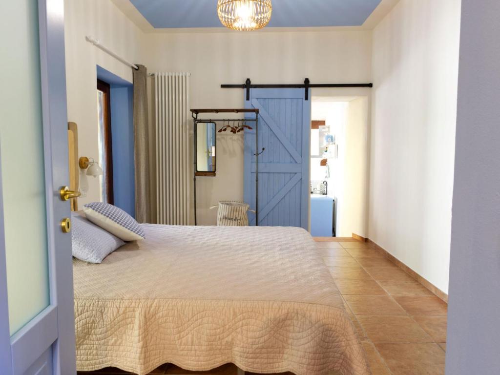 Posteľ alebo postele v izbe v ubytovaní Apartment Canton Balin by Interhome