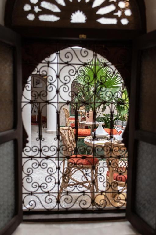 Jardín al aire libre en Riad Babouchta & Spa