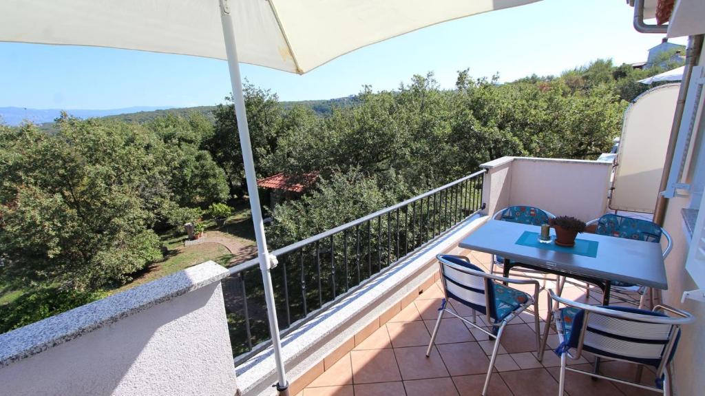 Balkón nebo terasa v ubytování Apartments Damir