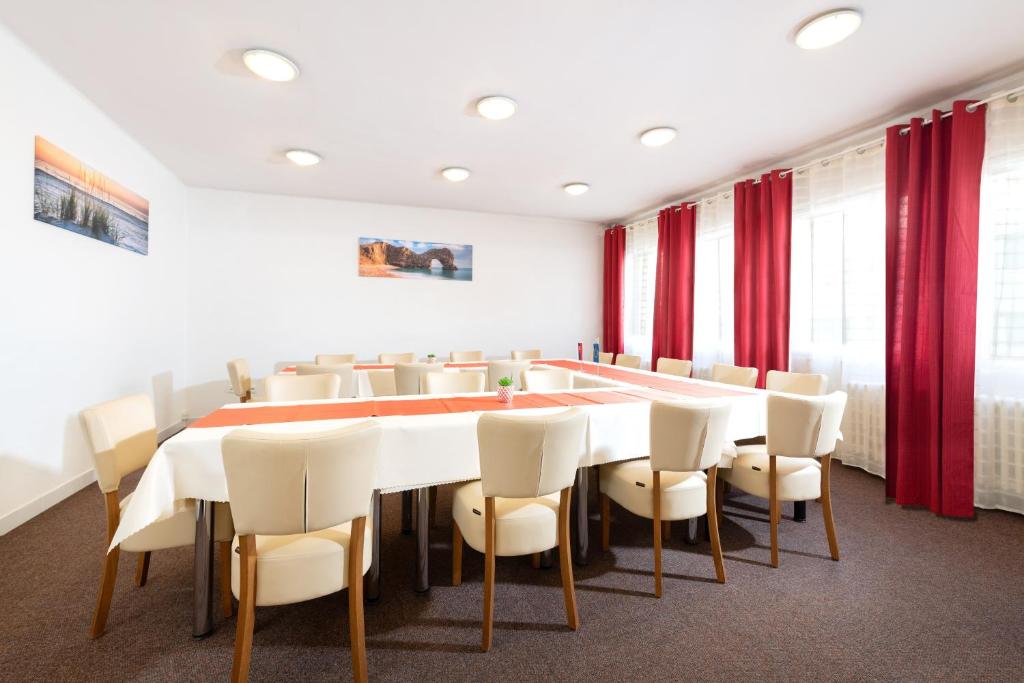 Fotografie z fotogalerie ubytování Hotel Plus v destinaci Bratislava