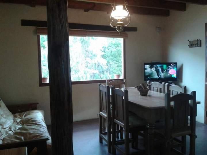 Cabañas "Lola Mora"