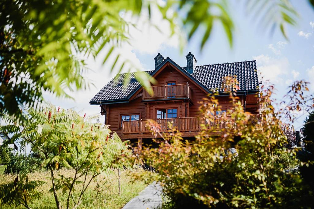 Vonkajšia záhrada v ubytovaní Dom w Chmurach