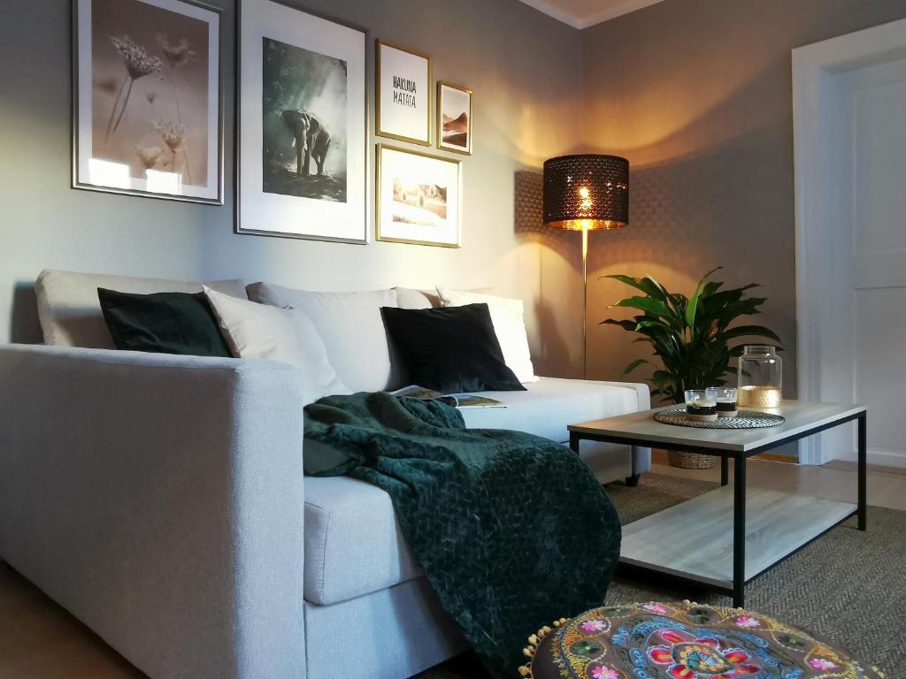 Fynbos Apartments in der Altstadt, Frauenkirche, historisch, Parkplatz - 15