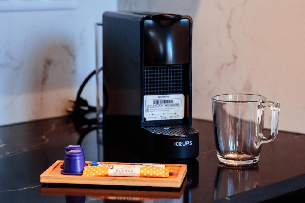 Apartamentos Plaza de España 6 - 13