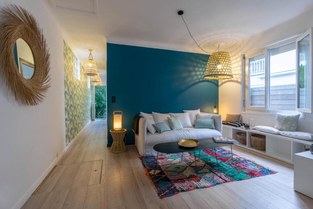 COCOON KEYWEEK Holiday House with lovely patio in Biarritz city center - Vakantiehuis