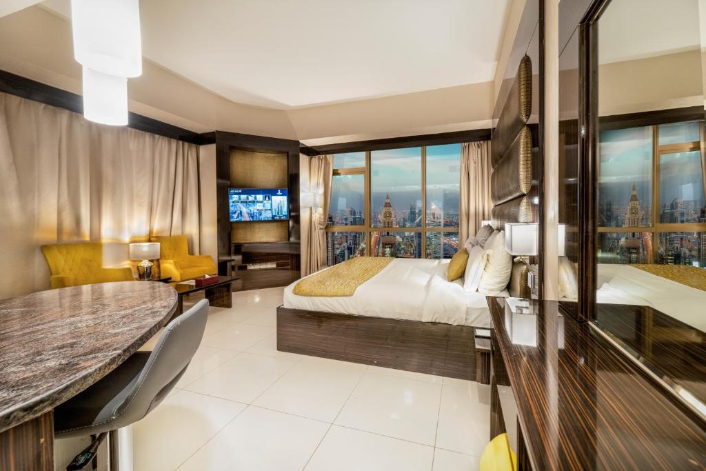 
Superior Room Sheikh Zayed View
