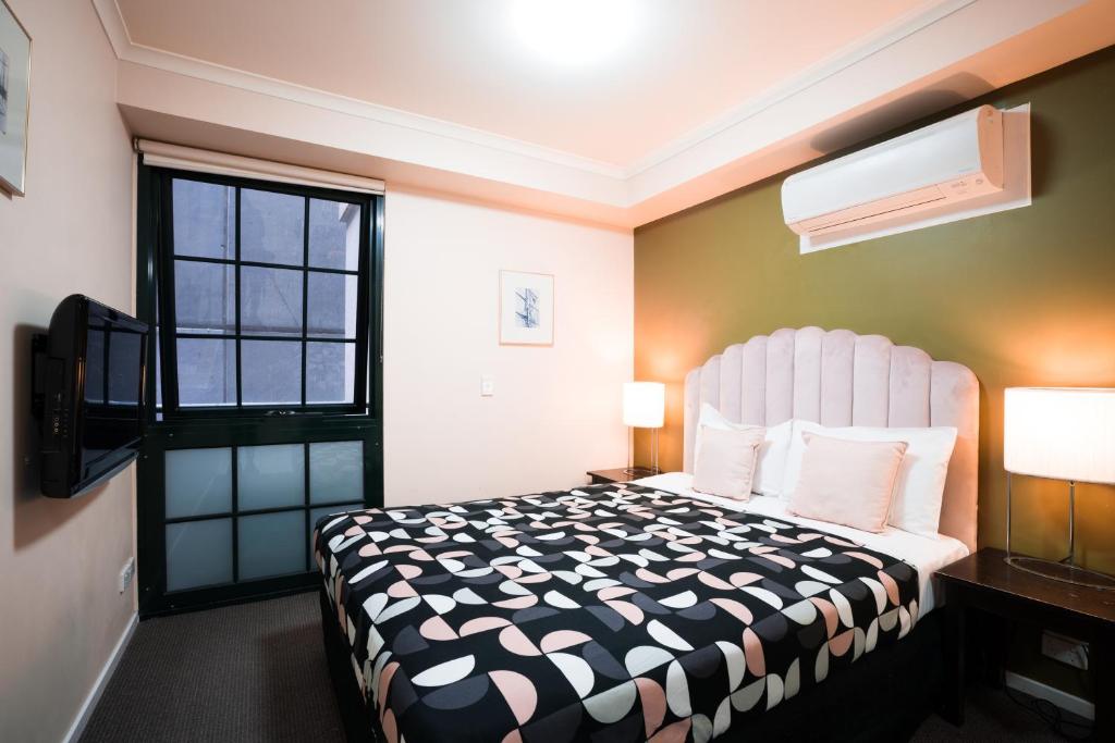 HarbourView Apartment Hotel (now Arrow on Spencer) - 