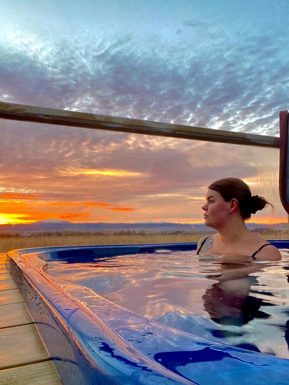 Tetamu yang menginap di Blue View Cabin 5A With private hot tub