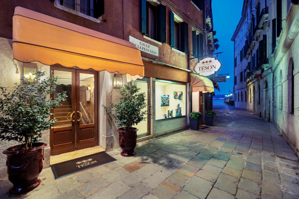 Hotel Nuovo Teson - Resim 43