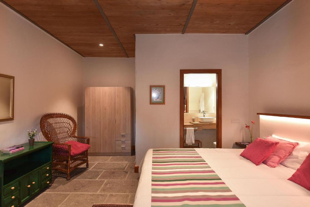 Posteľ alebo postele v izbe v ubytovaní Arucas Pool & Relax by VillaGranCanaria
