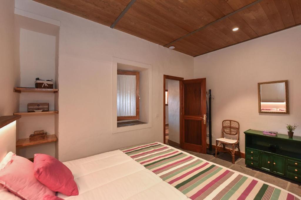 Posteľ alebo postele v izbe v ubytovaní Arucas Pool & Relax by VillaGranCanaria