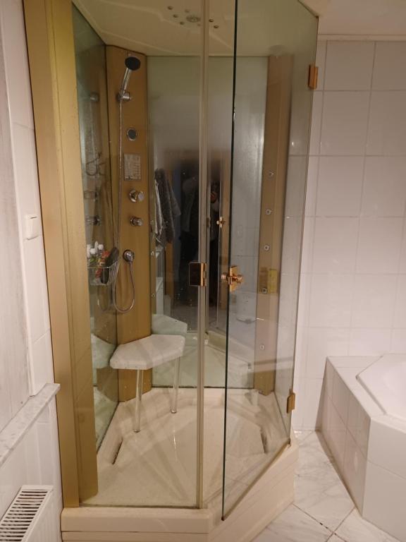Koupelna v ubytování Binderhäusl