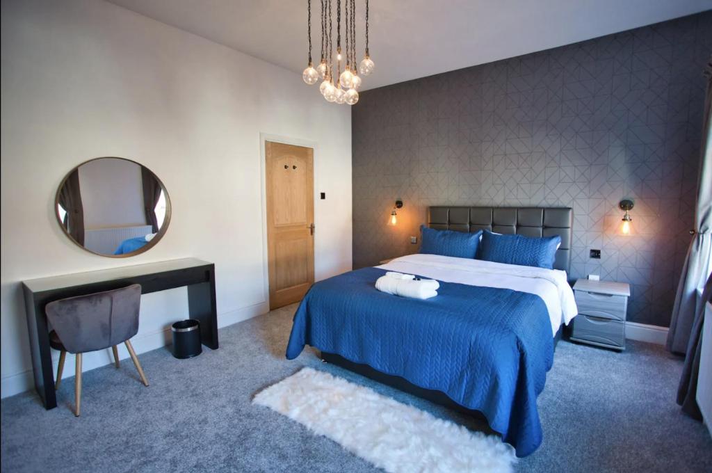 Birches House - Holiday Home