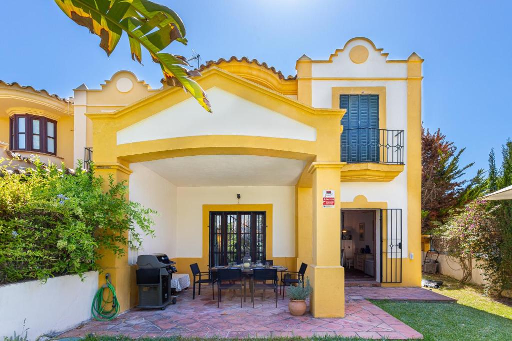Isla de Guadalmina Townhouse, Marbella – Bijgewerkte prijzen 2022