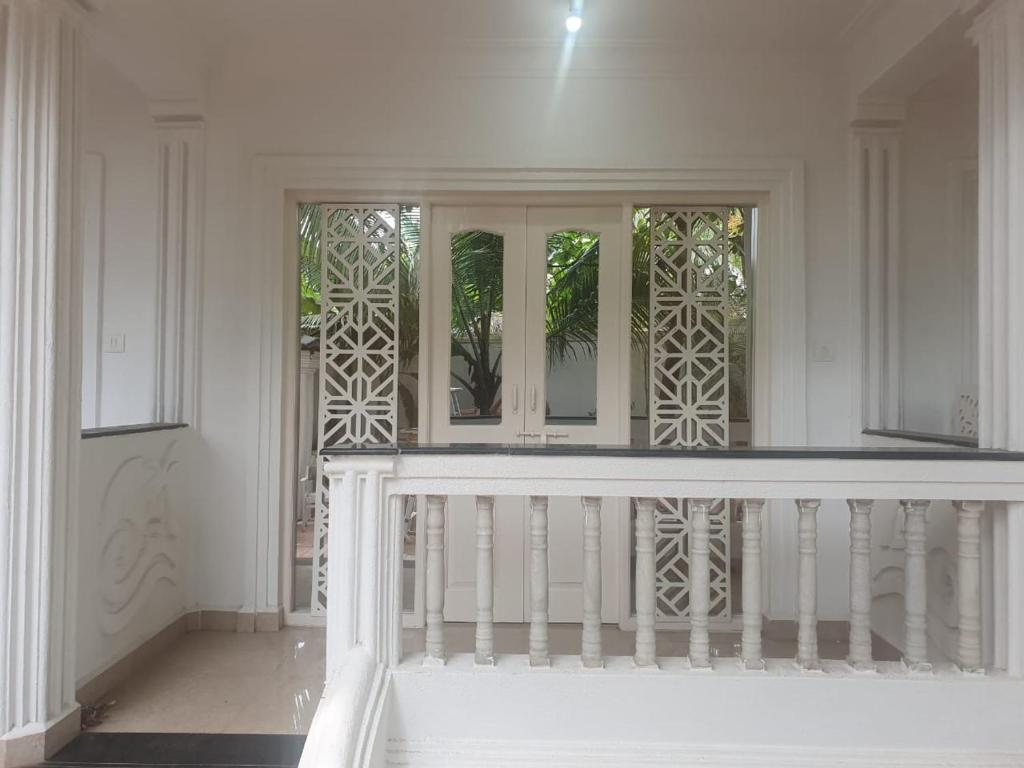 Balkón nebo terasa v ubytování Lillywoods Zac Beach Resort, Calangute