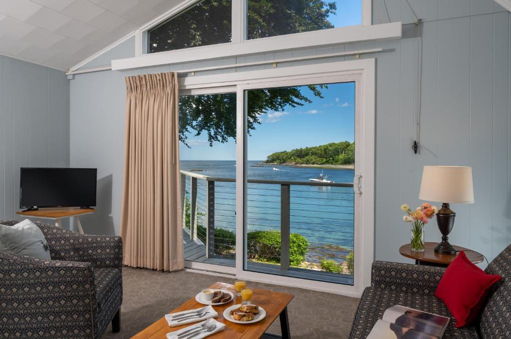 Dockside Guest Quarters - Suíte Com Vista Mar
