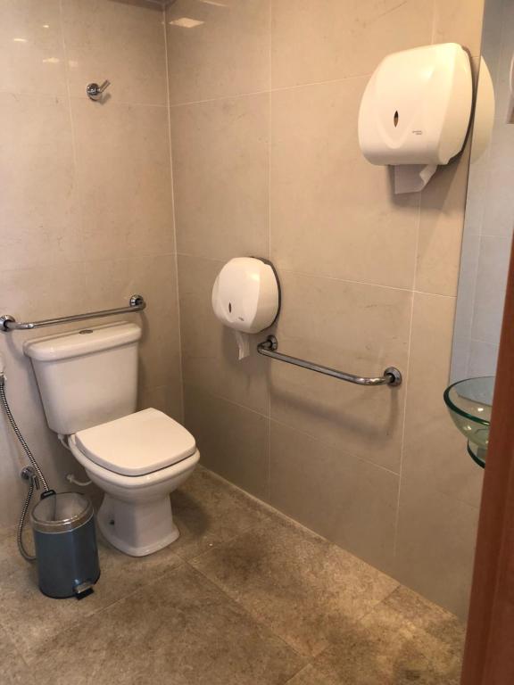 Kúpeľňa v ubytovaní Apart hotel- FLAT no melhor do Manaíra 401