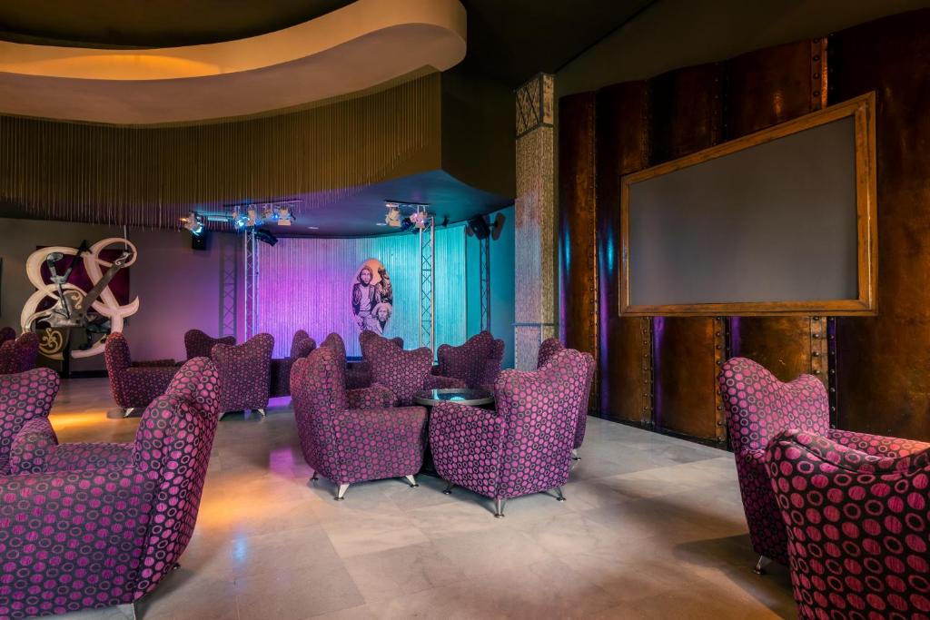 Posezení v ubytování Iberostar Selection Rose Hall Suites