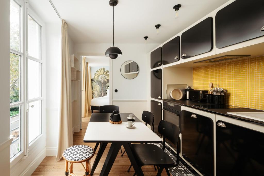 My Maison In Paris - Louvre - Resim 35