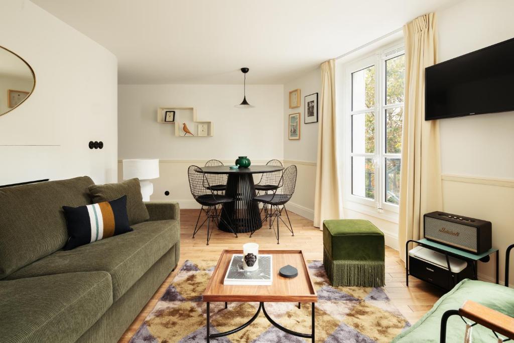 My Maison In Paris - Louvre - Resim 25