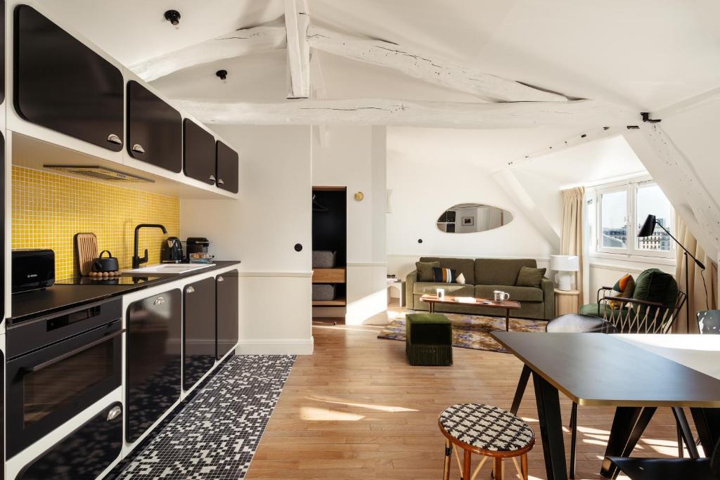 My Maison In Paris - Louvre - Resim 39