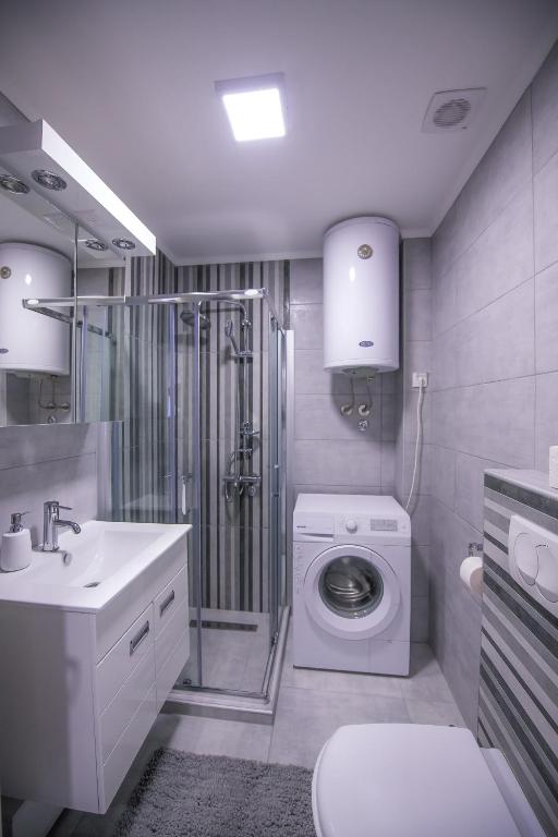 Koupelna v ubytování Apartman Nina II