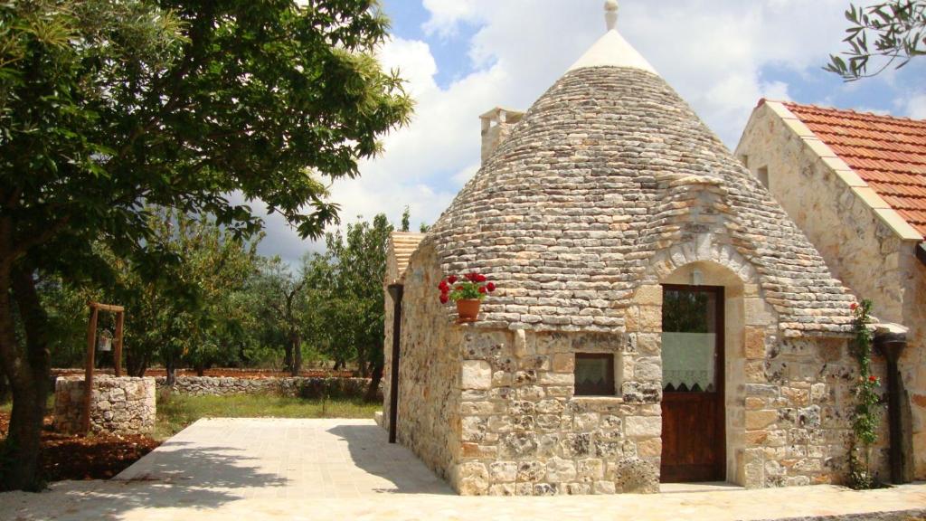 Fontana Vecchia B&B - Estudio Trullo Con Bañera De Hidromasaje