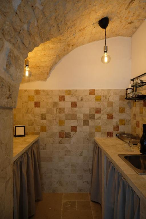 Una cocina o zona de cocina en Dimora Le Volte Ostuni