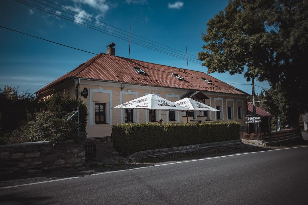 Penzion U Dračí skaly - Housity