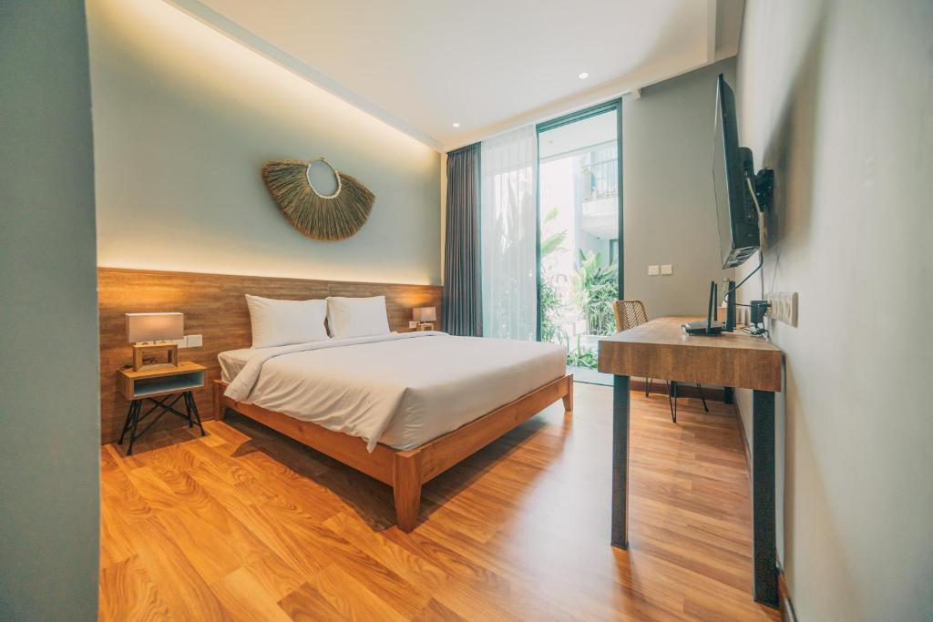 Bestah Coliving - Double Room With Pool View
