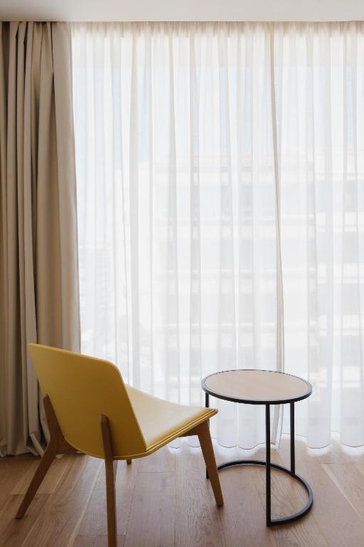 Lumen Hotel & The Lisbon Light Show - 16