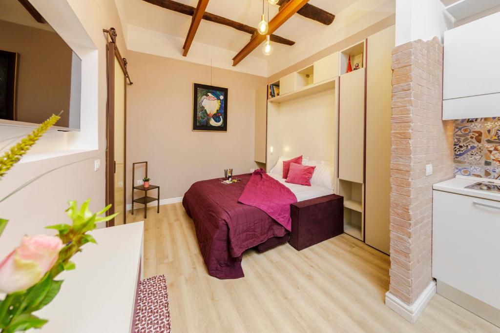 Vicky's luxury guesthouse