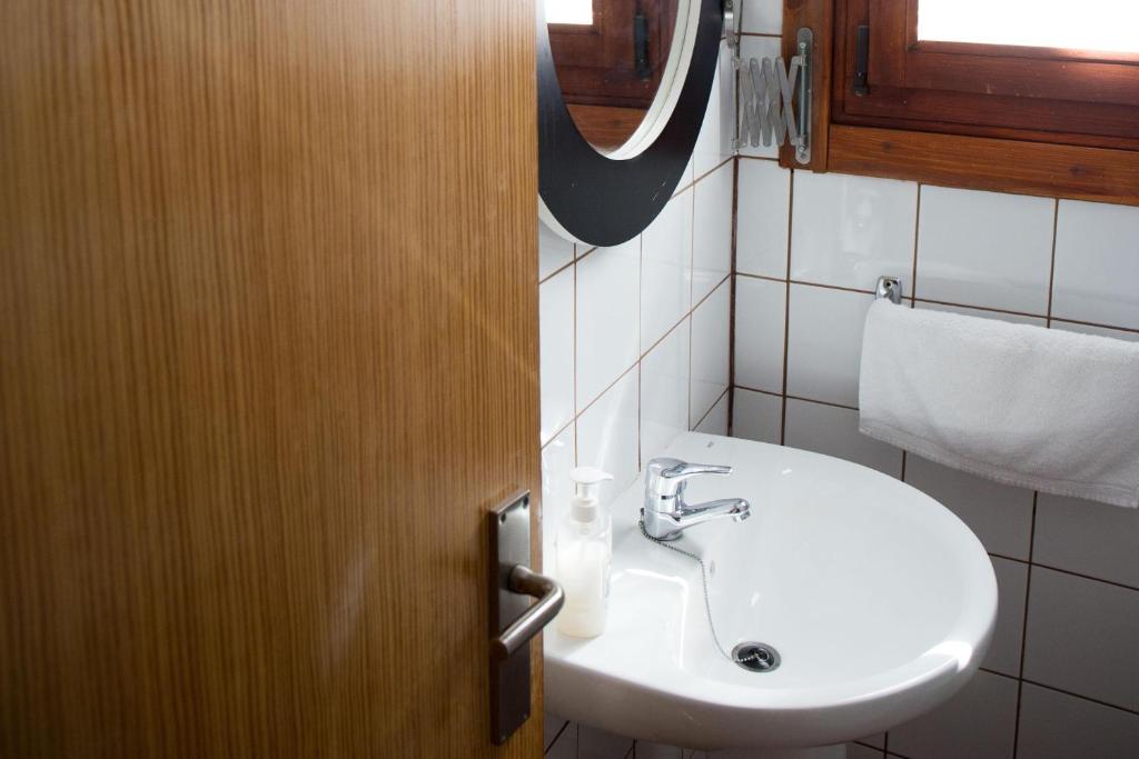 EL VENERO DE MOSTOLES - Three-Bedroom Apartment