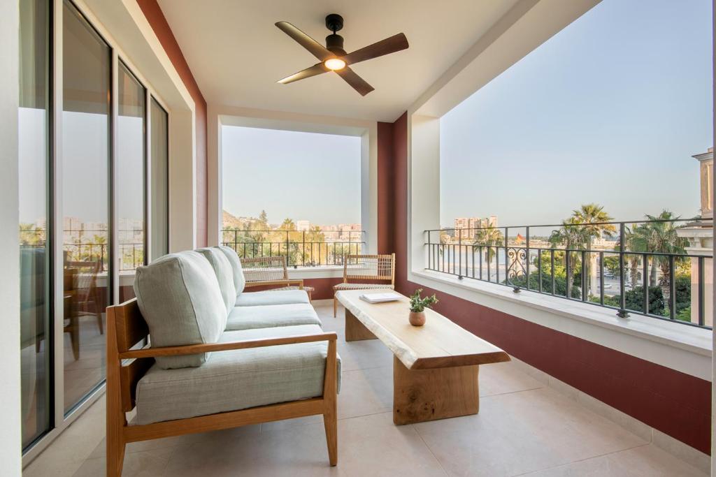 Only YOU Hotel Málaga - Resim 45