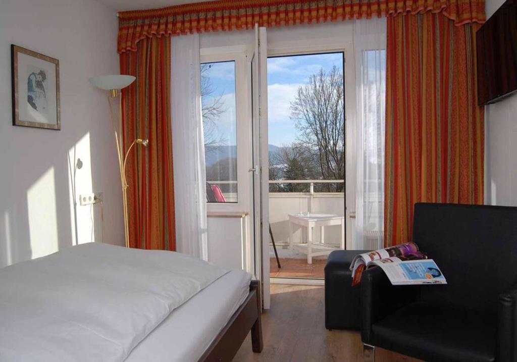 Böhler's Landgasthaus - 1