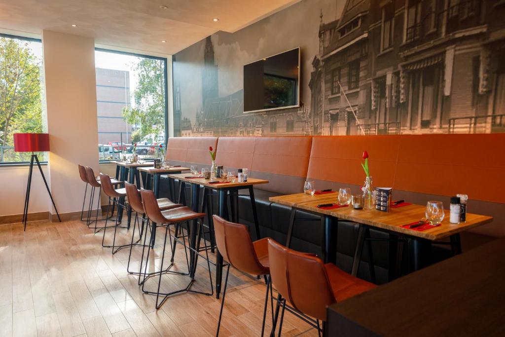 Restaurace v ubytování Bastion Hotel Nijmegen