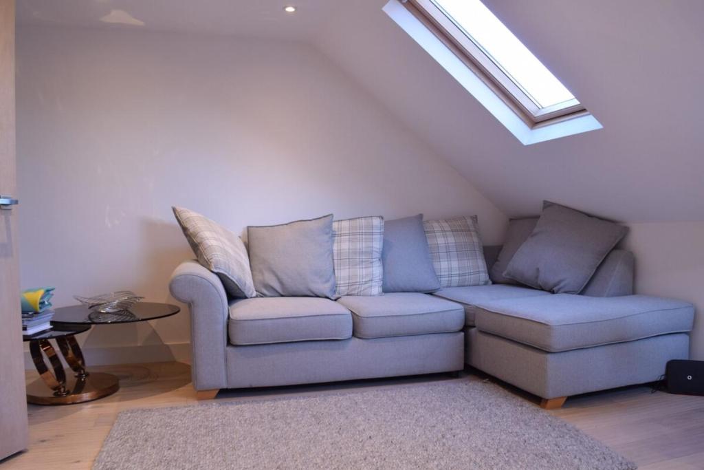 Stylish 2 Bed Apartment In West Hampstead