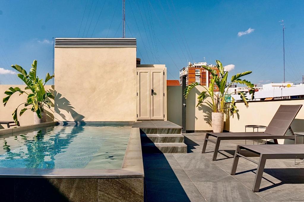 Sea Port II, Valencia – Updated 2023 Prices