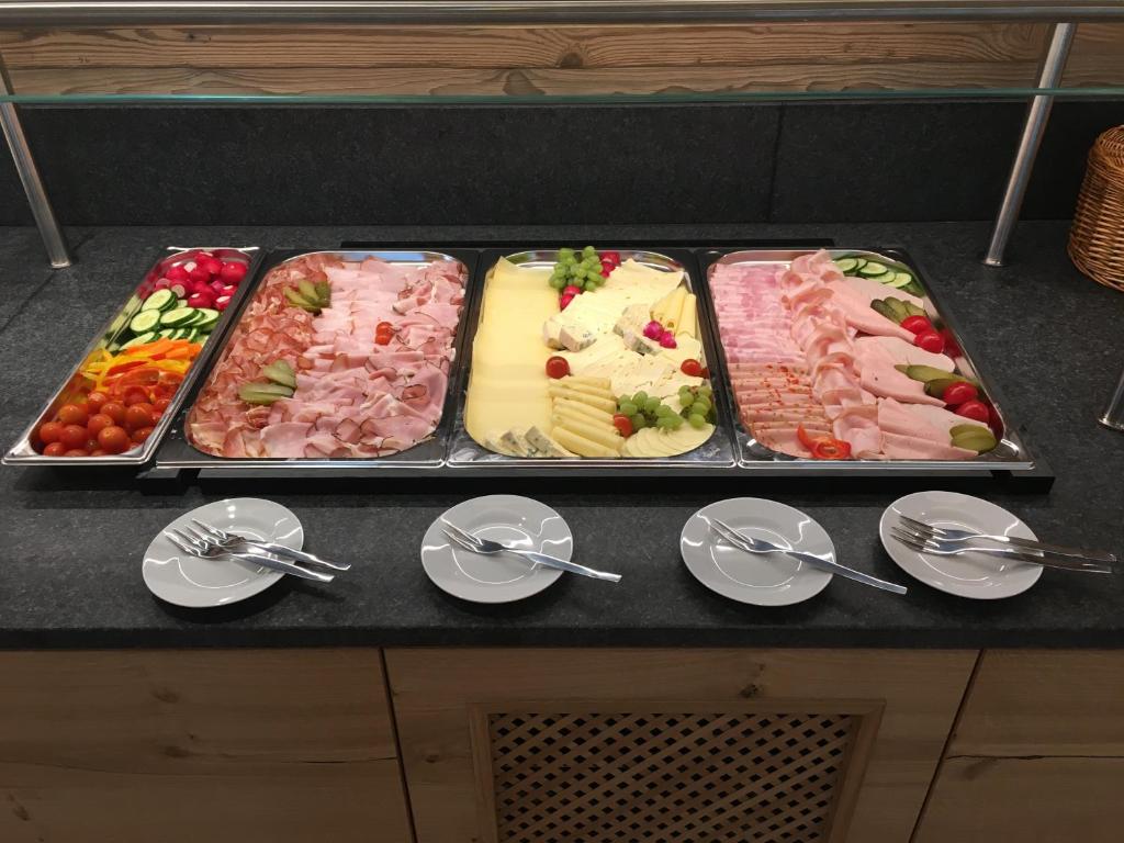 Heufelder Hof - Main