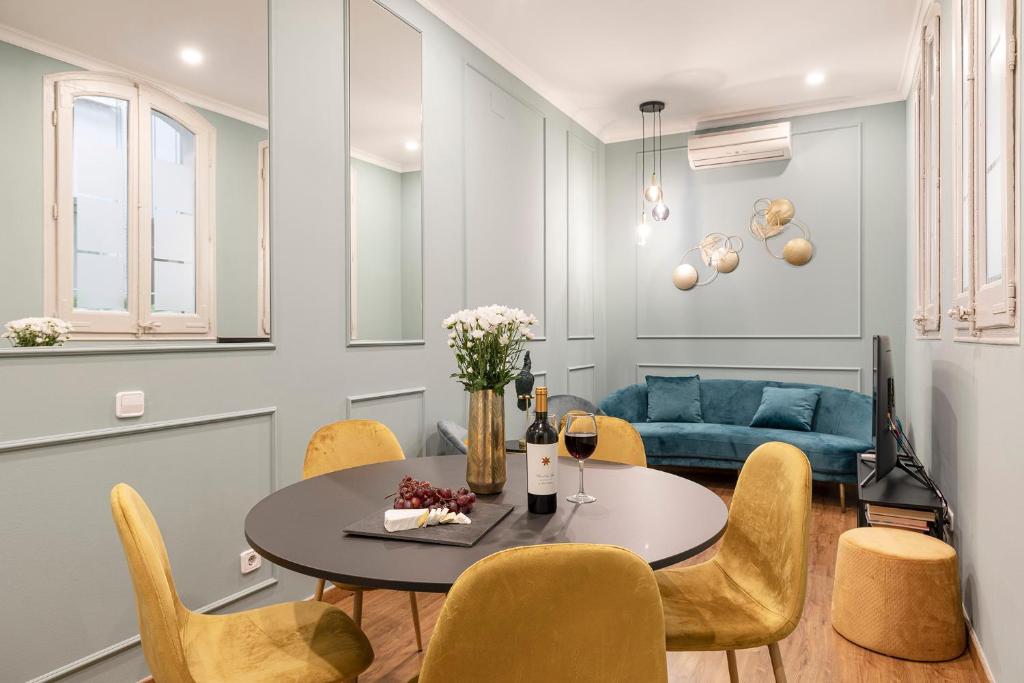 Central Suites Barcelona - 2