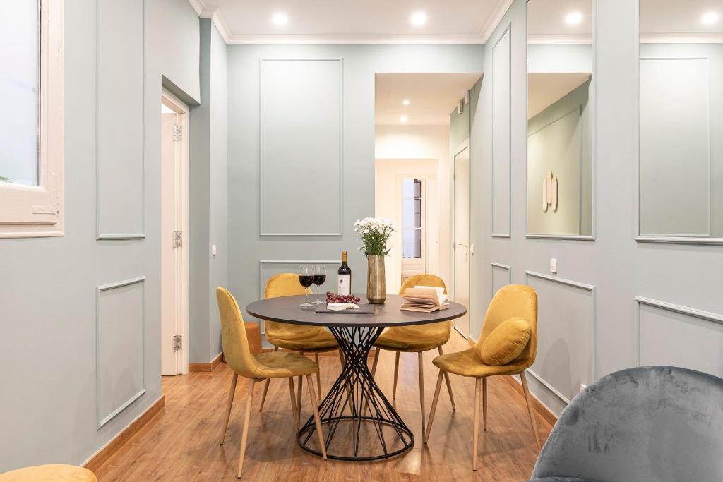 Central Suites Barcelona - 7